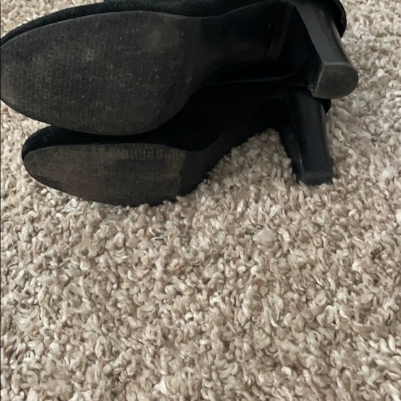 Tahari suede black boots - Picture 5 of 5